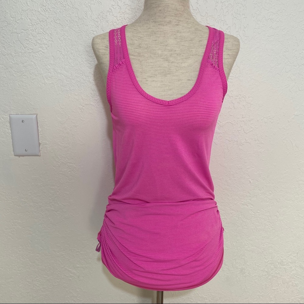 ❌SOLD❌Lululemon l Pink sleeveless top